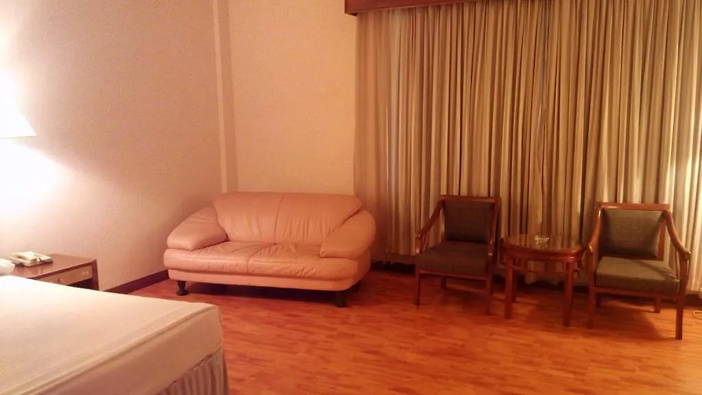 Seasons Of Yangon International Airport Hotel