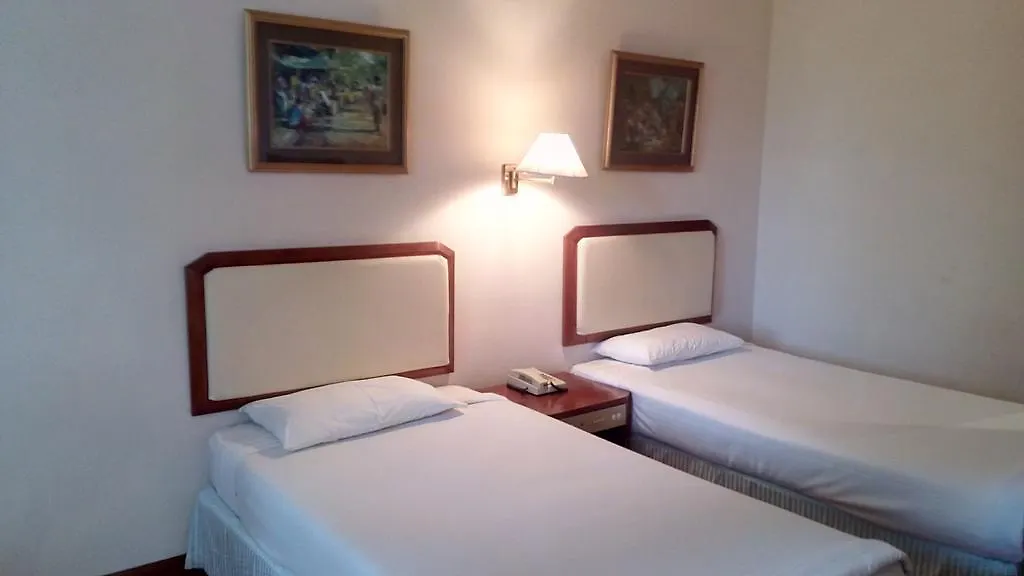 Seasons Of Yangon International Airport Hotel